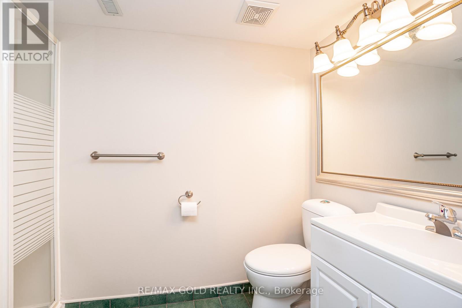 27 Davenport Crescent, Brampton, Ontario  L6T 3L5 - Photo 31 - W13000314