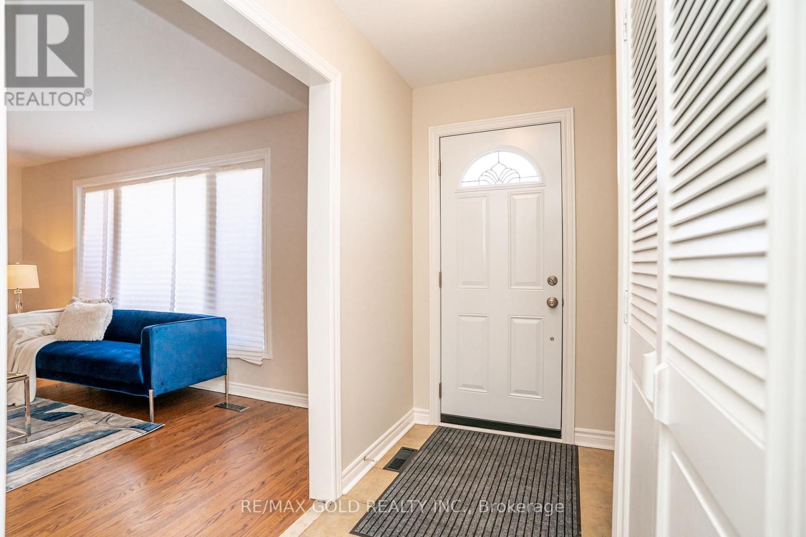 27 Davenport Crescent, Brampton, Ontario  L6T 3L5 - Photo 7 - W13000314