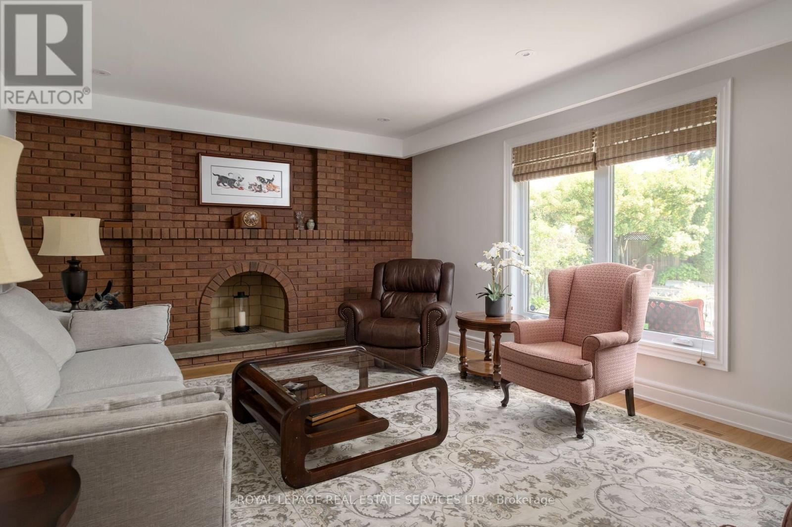 15 Westroyal Road, Toronto, Ontario  M9P 2C4 - Photo 19 - W13000320