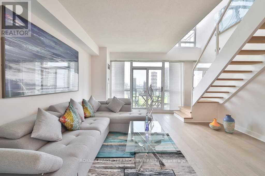 Ph06 - 185 Legion Road N, Toronto, Ontario  M8Y 0A1 - Photo 10 - W13000326