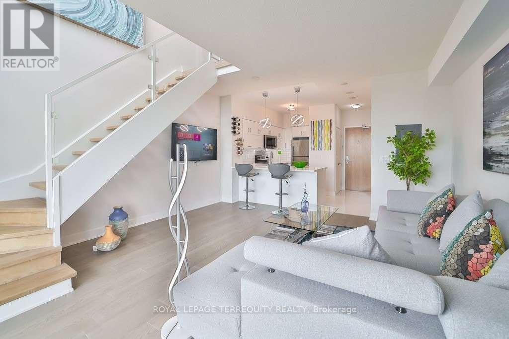 Ph06 - 185 Legion Road N, Toronto, Ontario  M8Y 0A1 - Photo 12 - W13000326