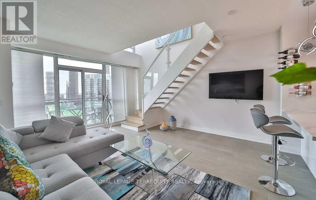 Ph06 - 185 Legion Road N, Toronto, Ontario  M8Y 0A1 - Photo 16 - W13000326