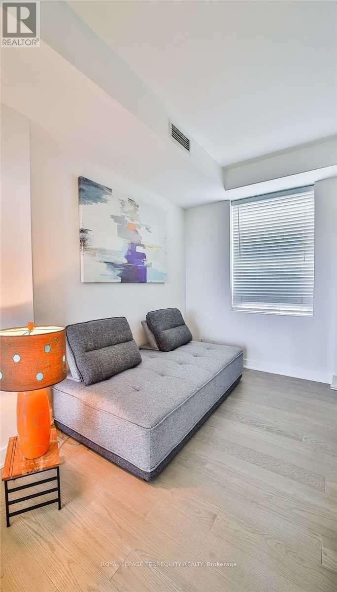 Ph06 - 185 Legion Road N, Toronto, Ontario  M8Y 0A1 - Photo 24 - W13000326