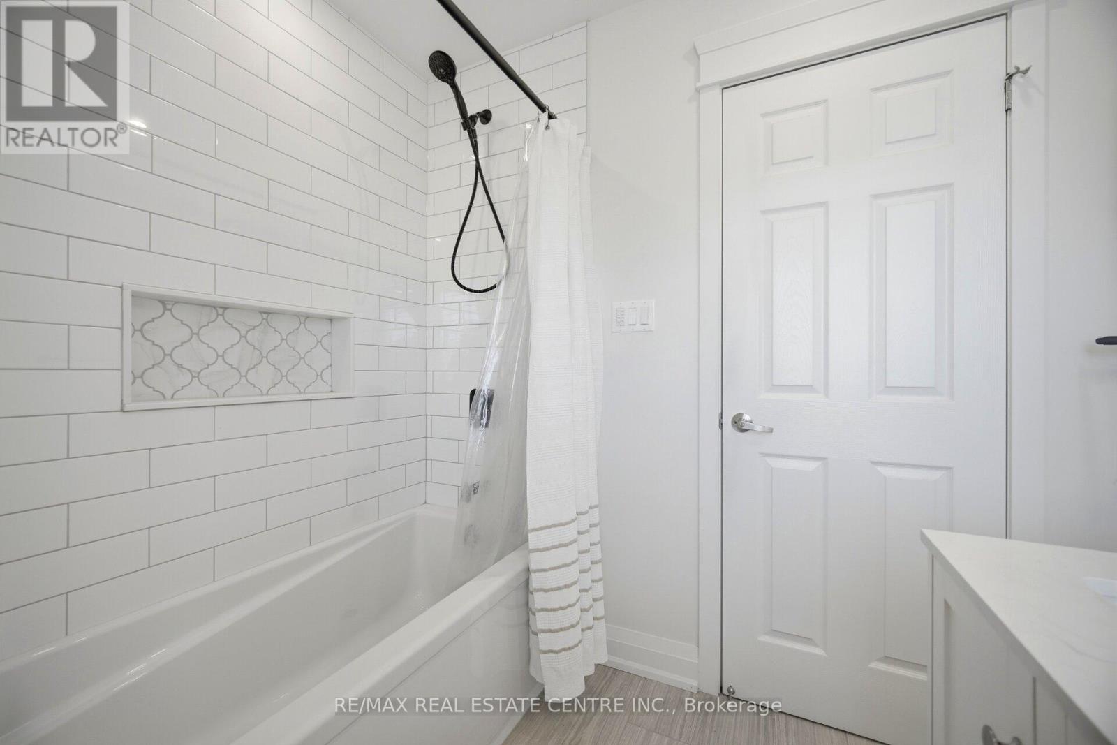 891 Syndenham Lane, Milton, Ontario  L9T 8K1 - Photo 33 - W13000354