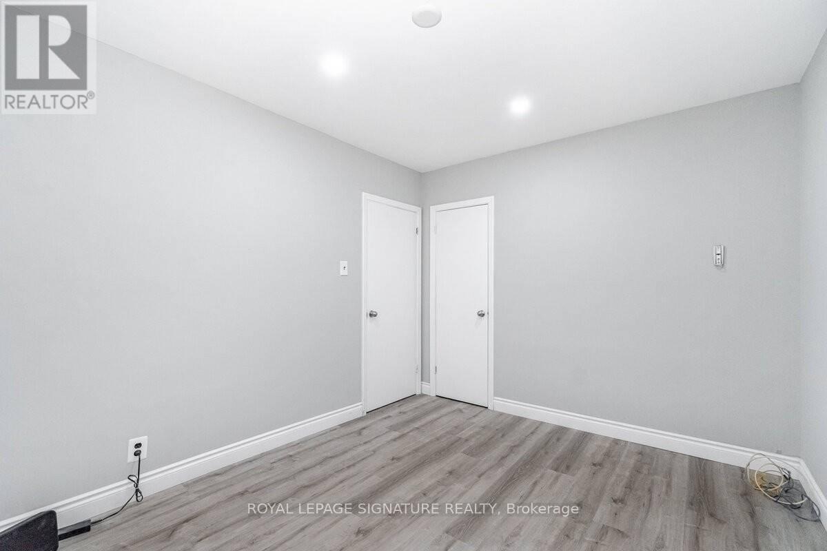 1 - 30 Gunton Drive, Toronto, Ontario  M9W 3H2 - Photo 15 - W13000368