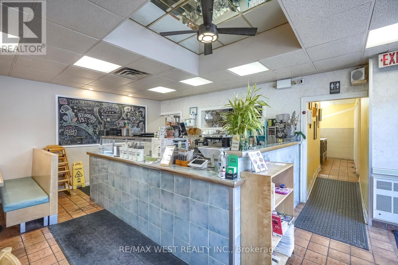 369 Keele Street, Toronto, Ontario  M6P 2K6 - Photo 15 - W13000378