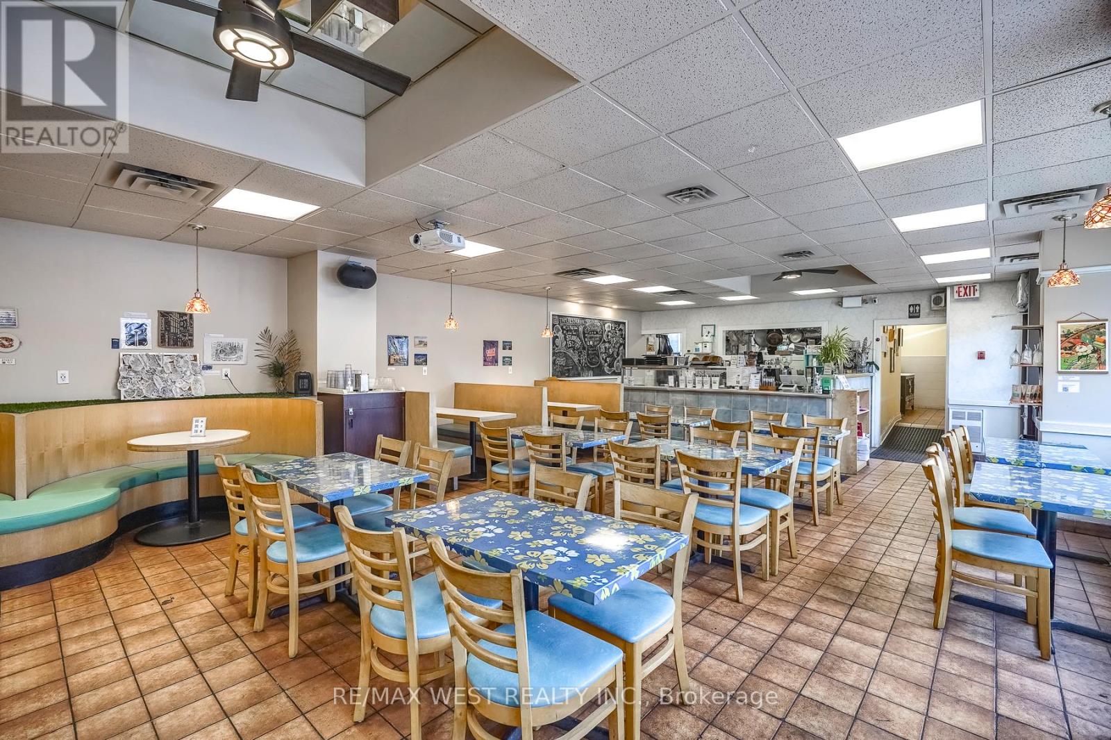 369 Keele Street, Toronto, Ontario  M6P 2K6 - Photo 6 - W13000378