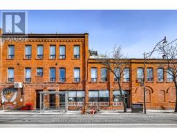 369 KEELE STREET, Toronto, Ontario