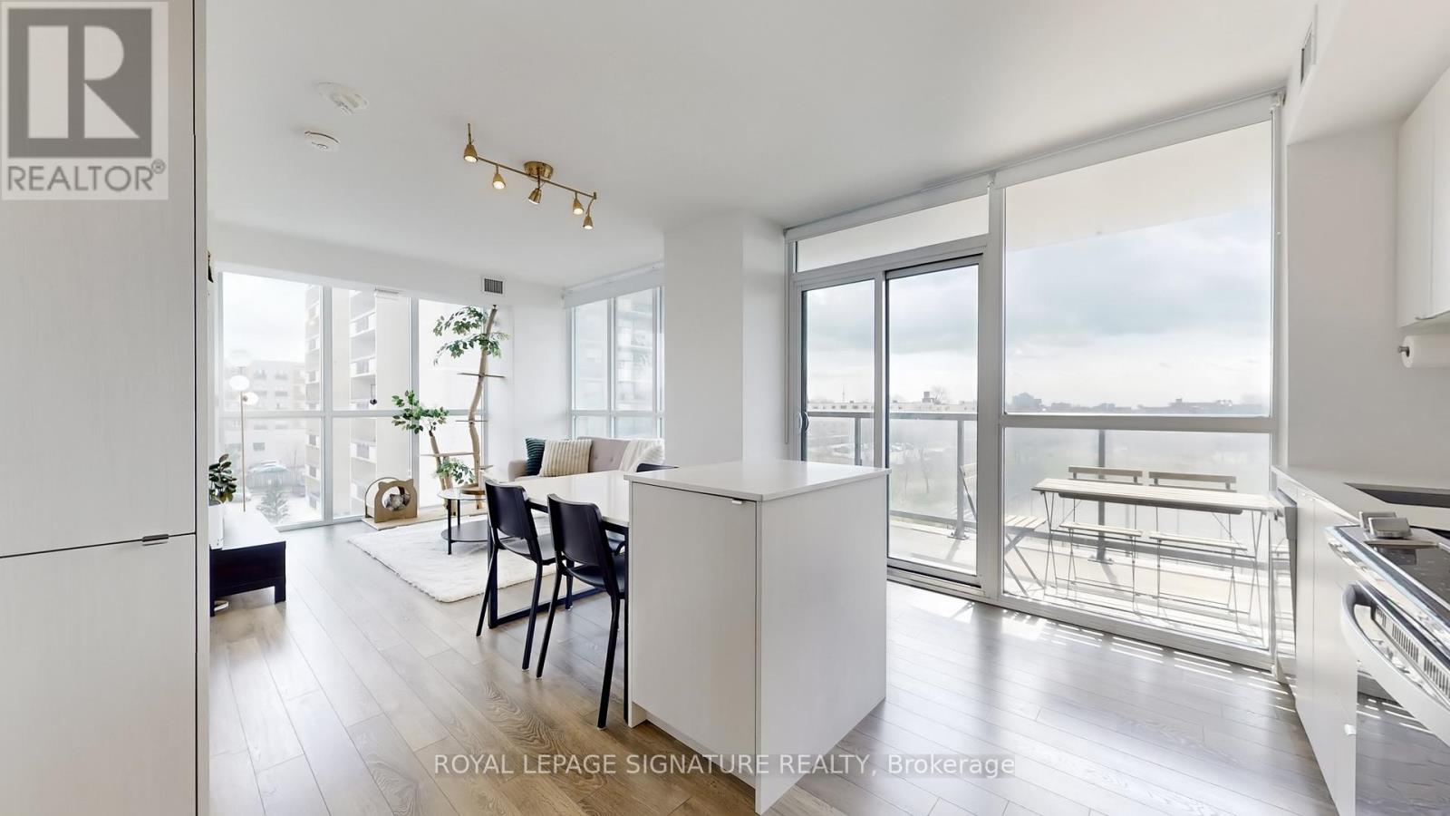 509 - 1461 Lawrence Avenue W, Toronto, Ontario  M6L 0A6 - Photo 13 - W13000398