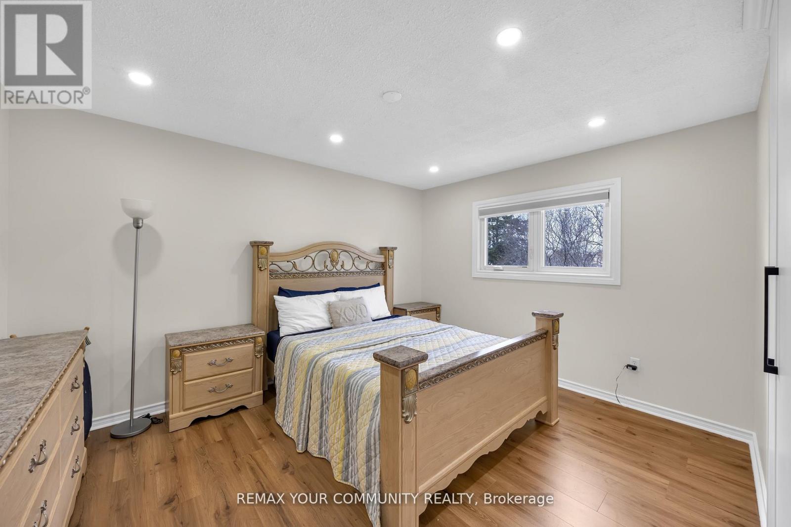 22 Madelaine Crescent, Brampton, Ontario  L6S 2Y9 - Photo 15 - W13000486