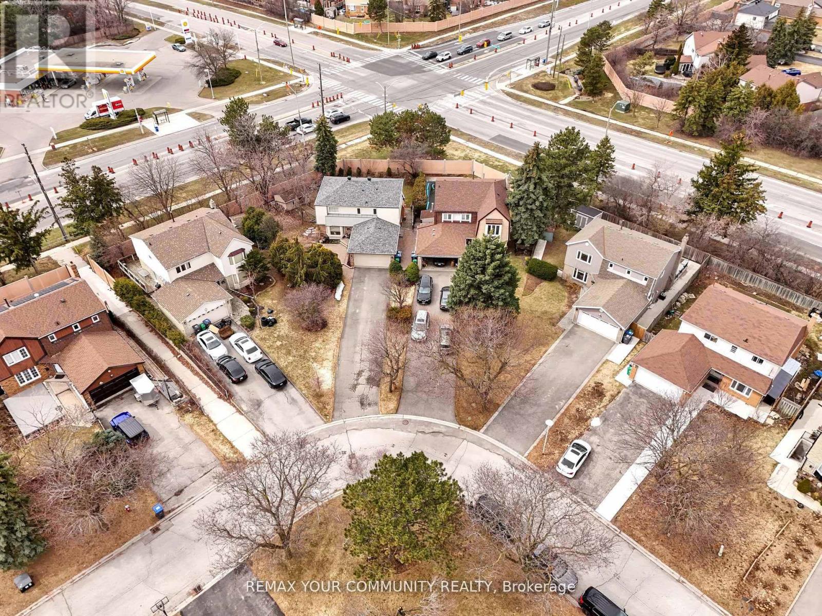 22 Madelaine Crescent, Brampton, Ontario  L6S 2Y9 - Photo 33 - W13000486