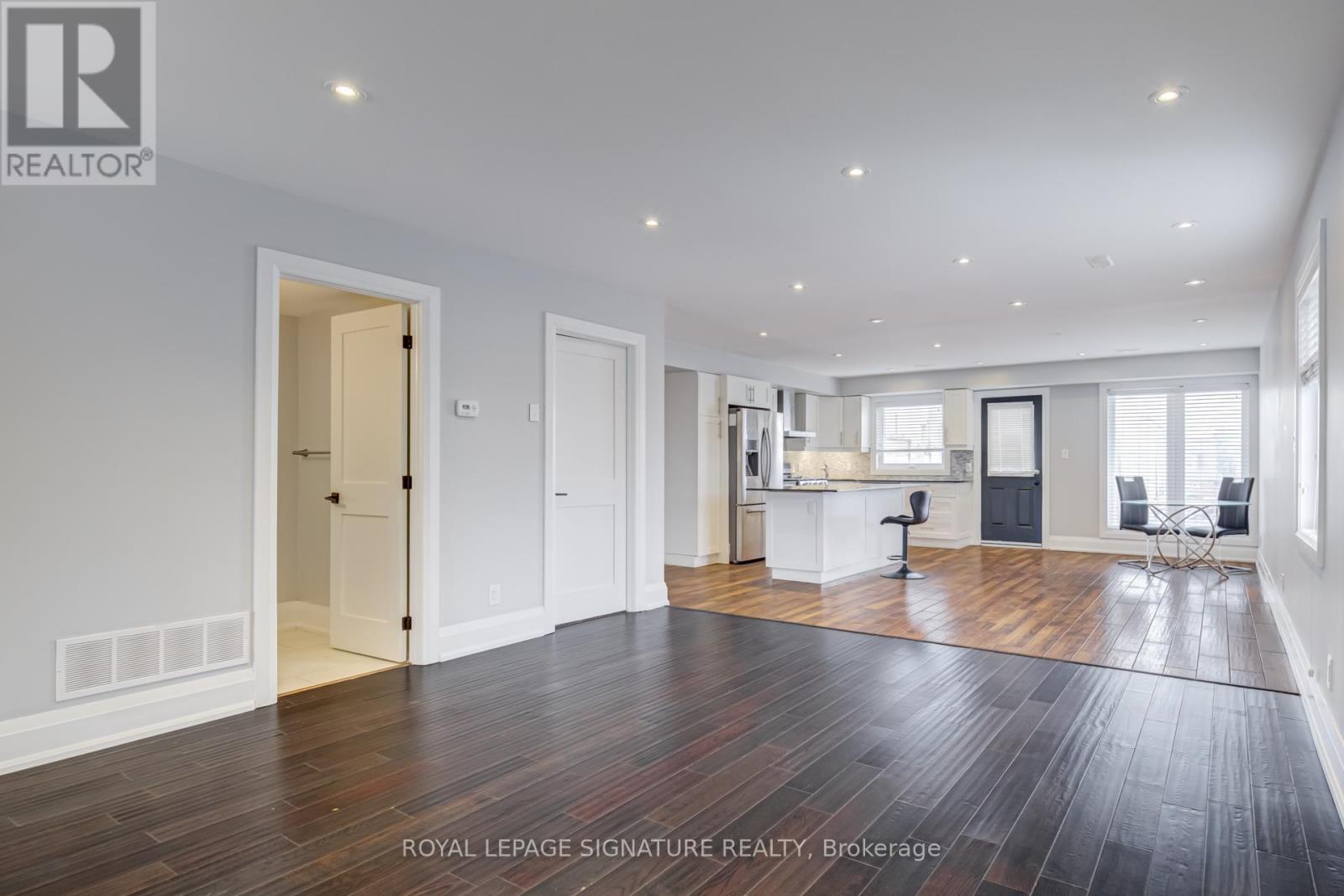Upper 2 Levels - 14 Rotherham Avenue, Toronto, Ontario  M6M 1L8 - Photo 2 - W13000514
