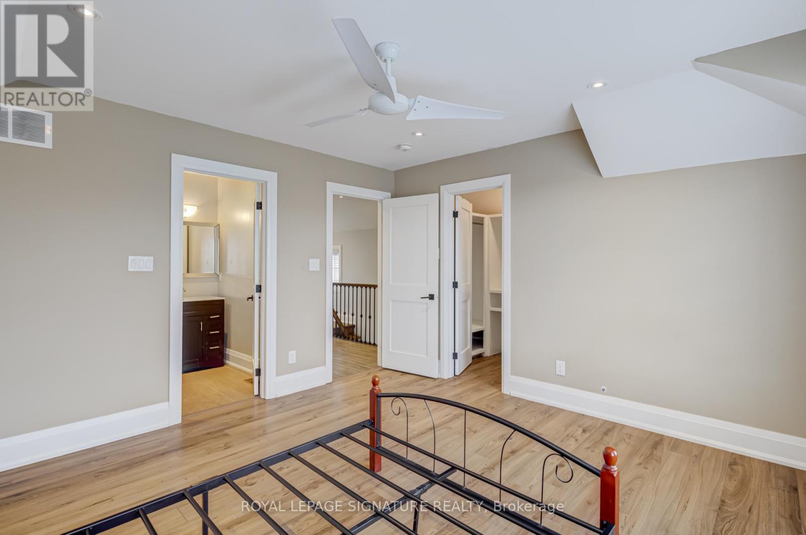 Upper 2 Levels - 14 Rotherham Avenue, Toronto, Ontario  M6M 1L8 - Photo 22 - W13000514