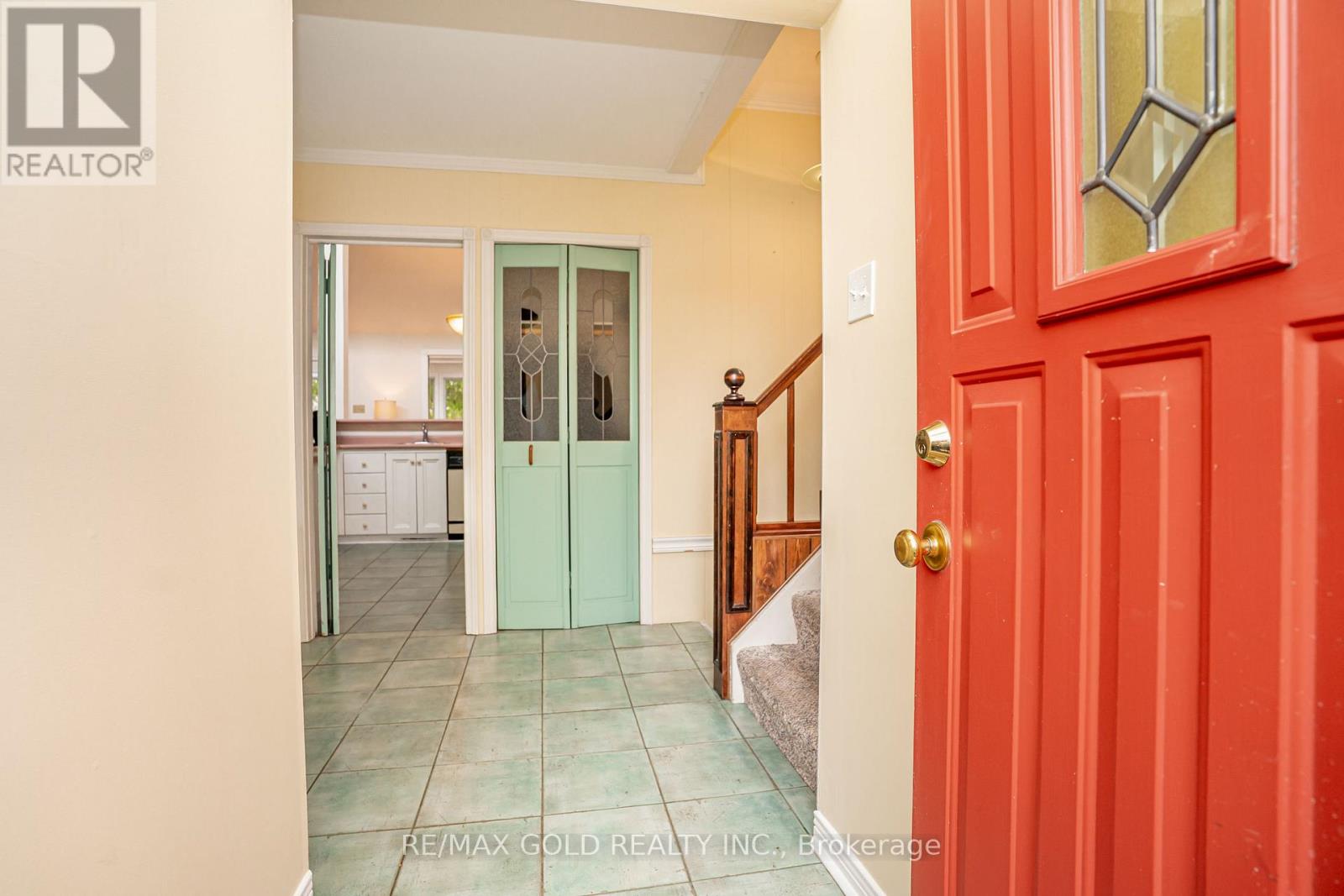 16 Donalda Place, Brampton, Ontario  L6T 1S4 - Photo 5 - W13000522