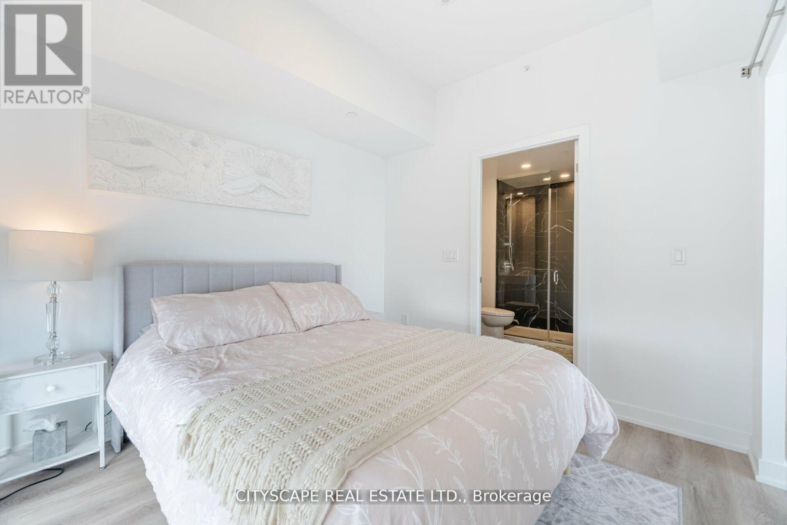 1907 - 370 Martha Street S, Burlington, Ontario  L7R 0G9 - Photo 18 - W13000586