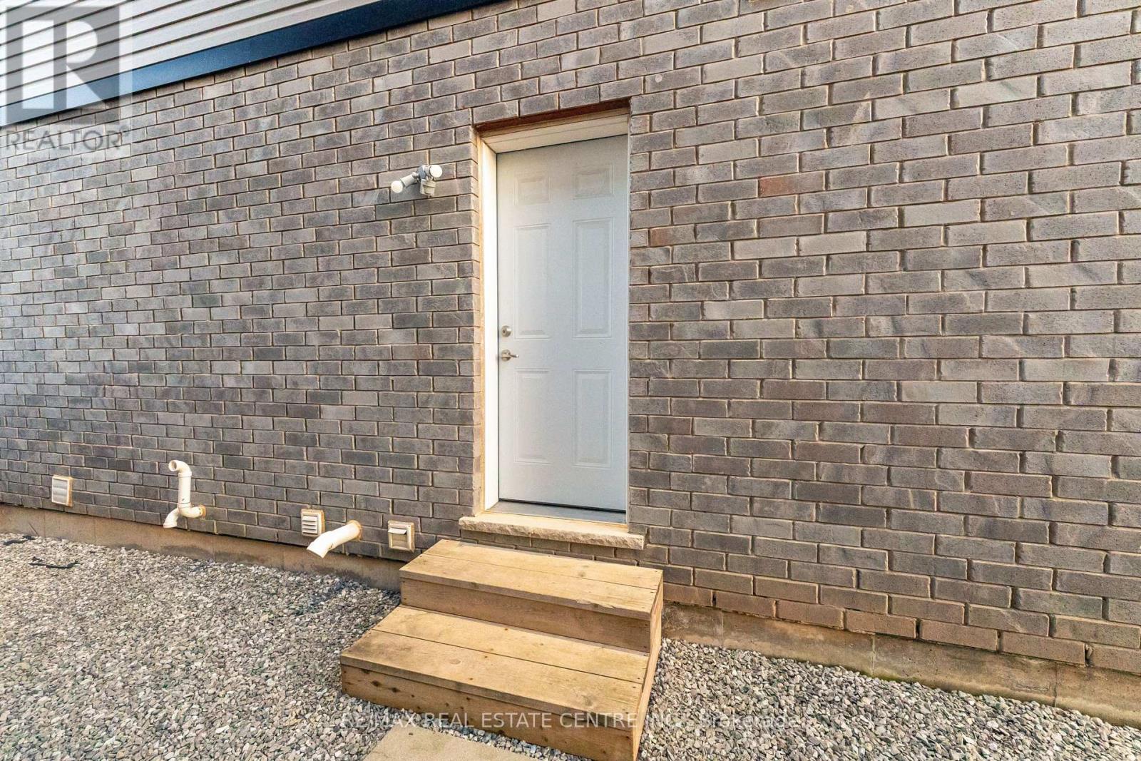 127 Lametti Drive, Pelham, Ontario  L3E 0A2 - Photo 37 - X13000228