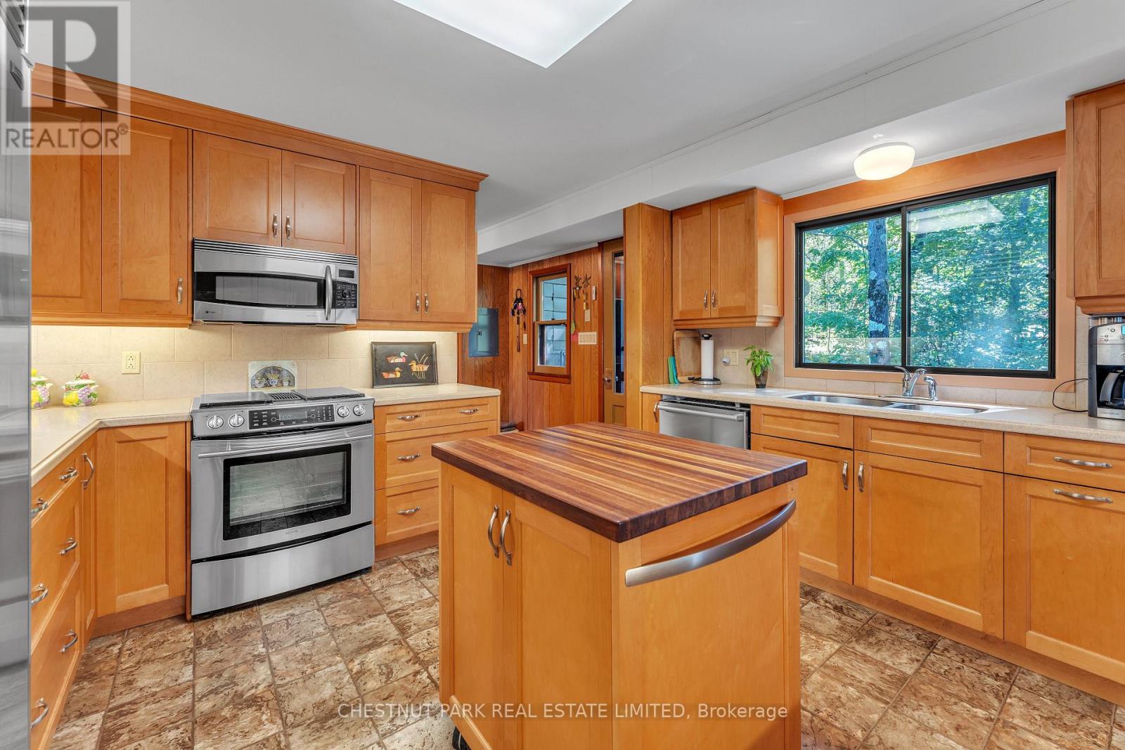 36 Bostwick Island, Front Of Leeds & Seeleys Bay, Ontario  K0E 1L0 - Photo 16 - X13000244