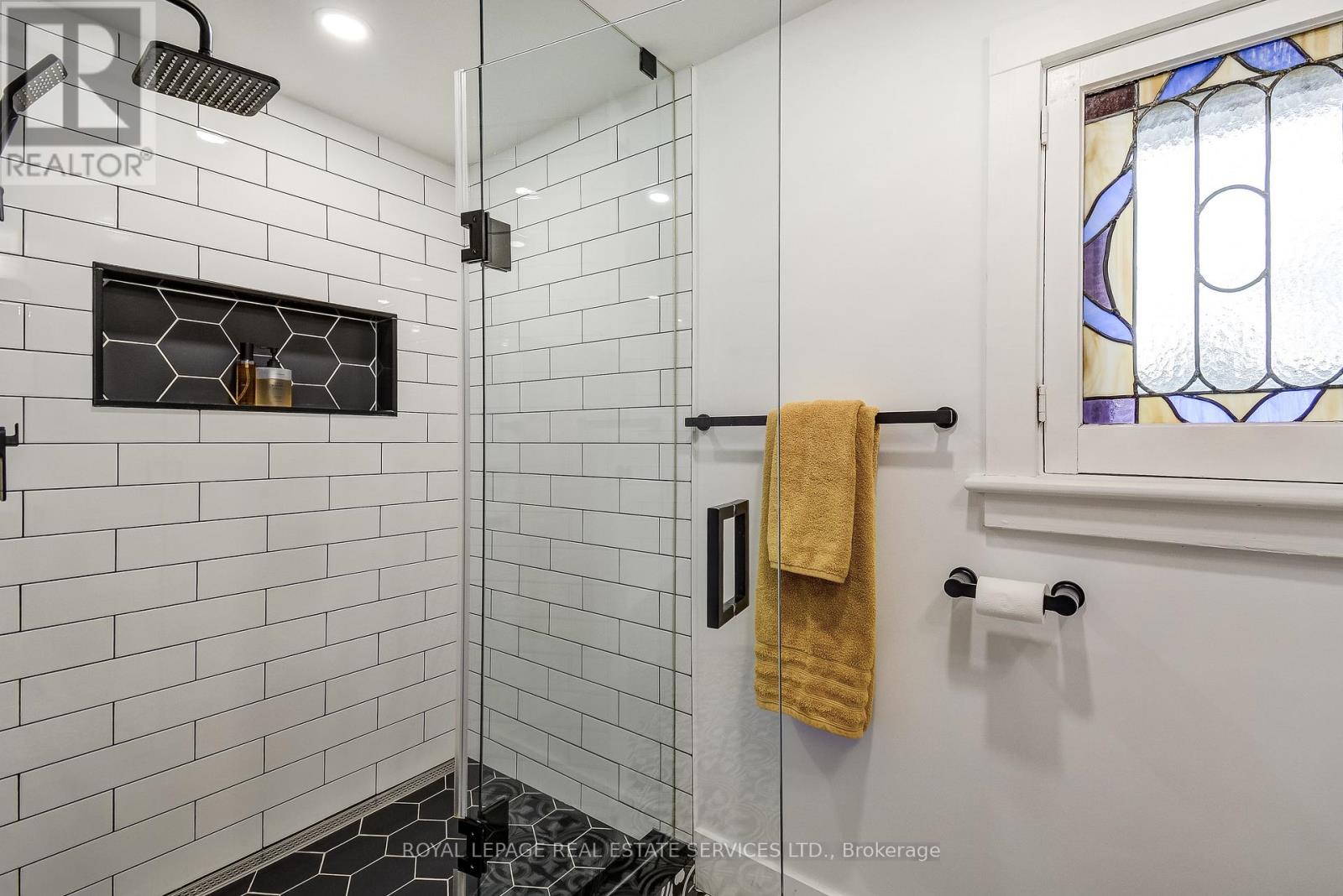 139 Lake Street, Grimsby, Ontario  L3M 4M6 - Photo 31 - X13000254