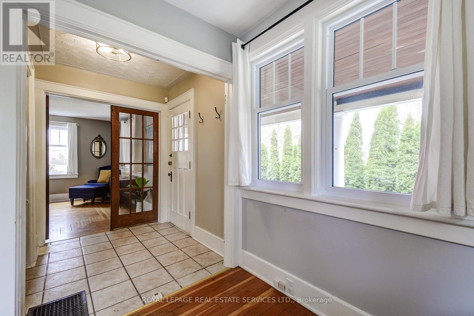 139 Lake Street, Grimsby, Ontario  L3M 4M6 - Photo 7 - X13000254