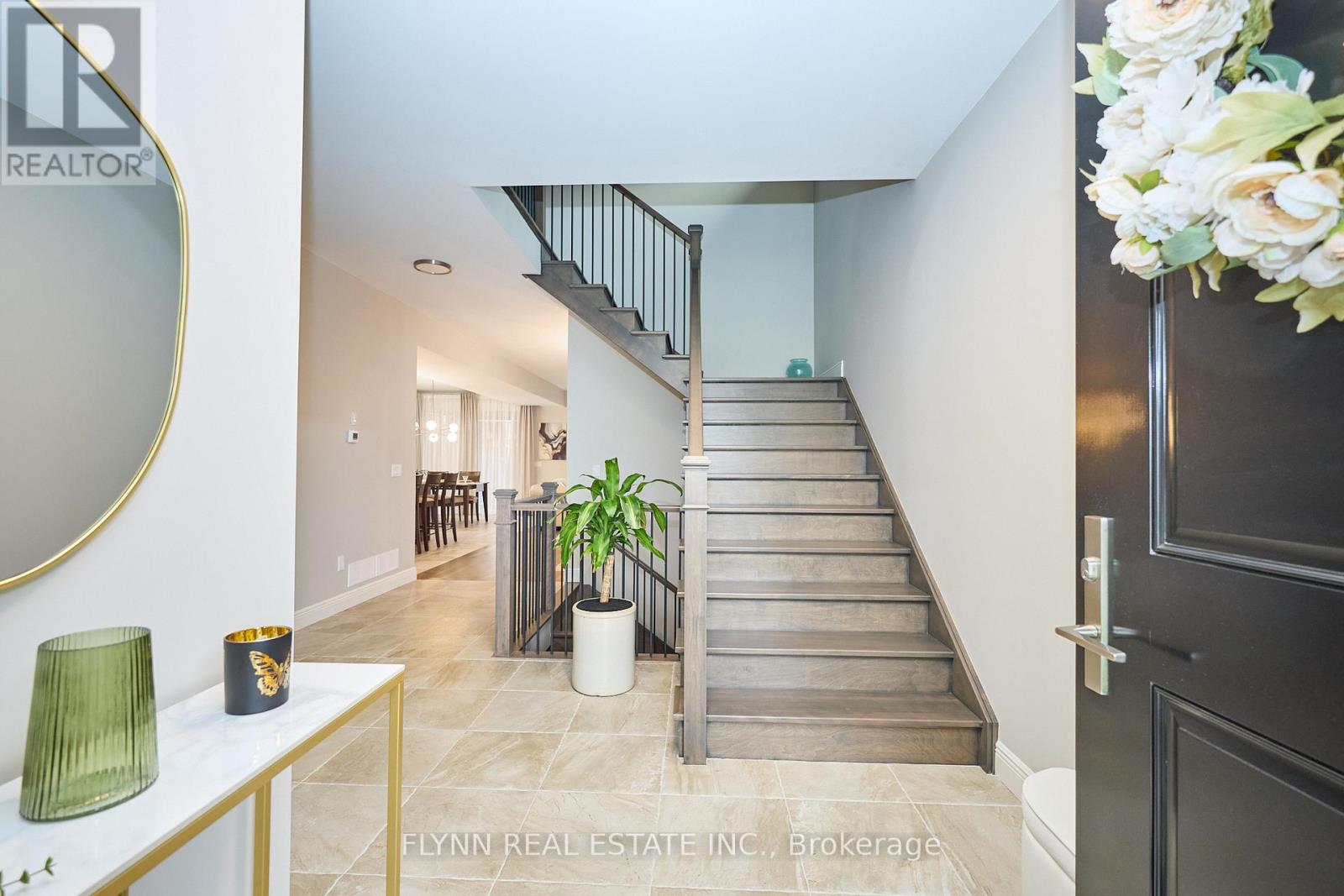 8880 Angie Drive, Niagara Falls, Ontario  L2H 3W8 - Photo 4 - X13000406