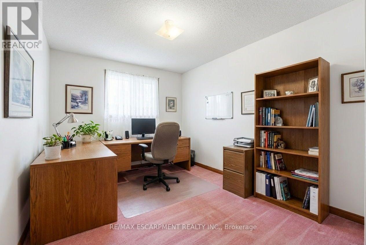 165 Essling Avenue, Hamilton, Ontario  L9B 2H9 - Photo 27 - X13000440