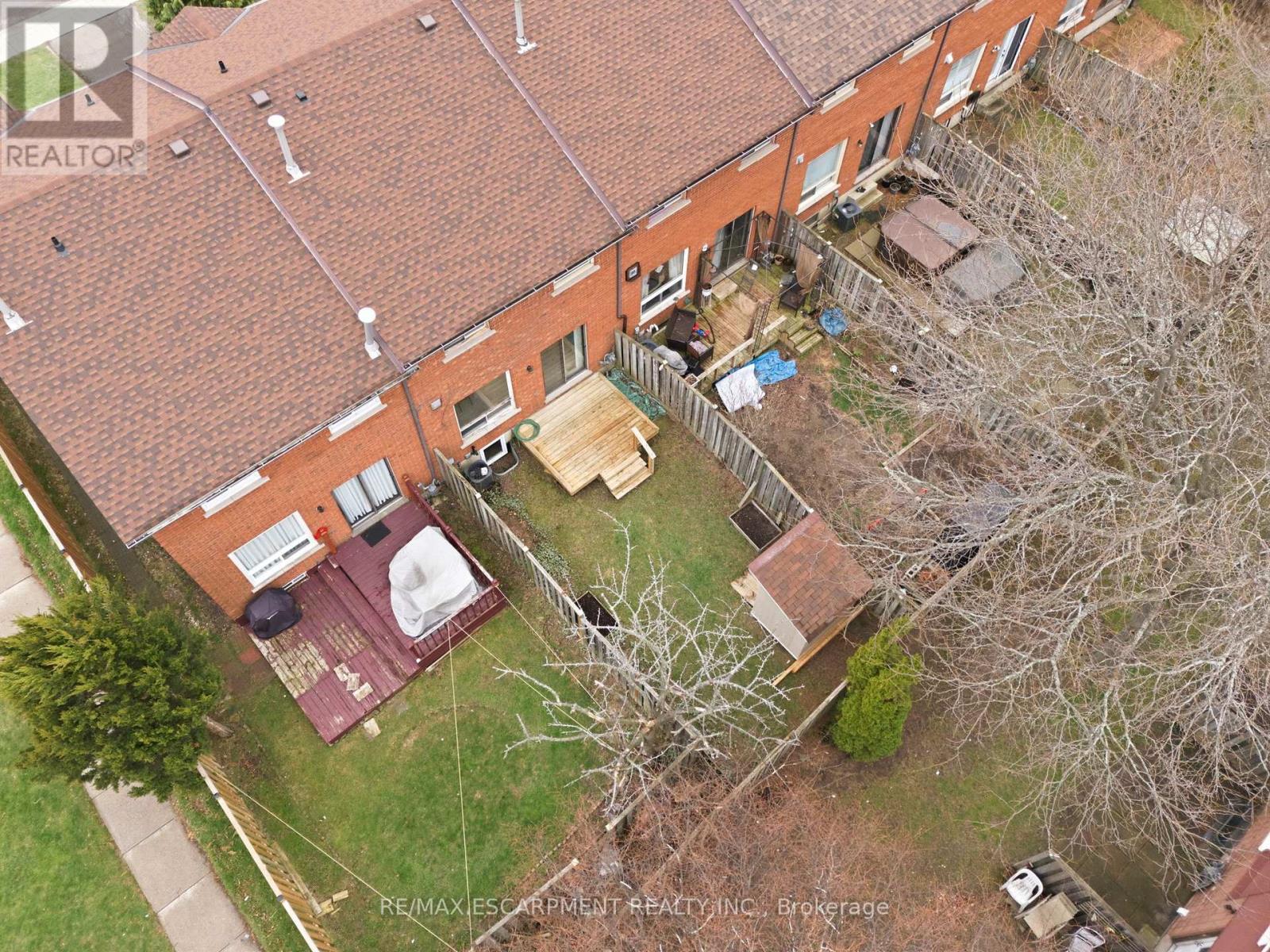 165 Essling Avenue, Hamilton, Ontario  L9B 2H9 - Photo 3 - X13000440