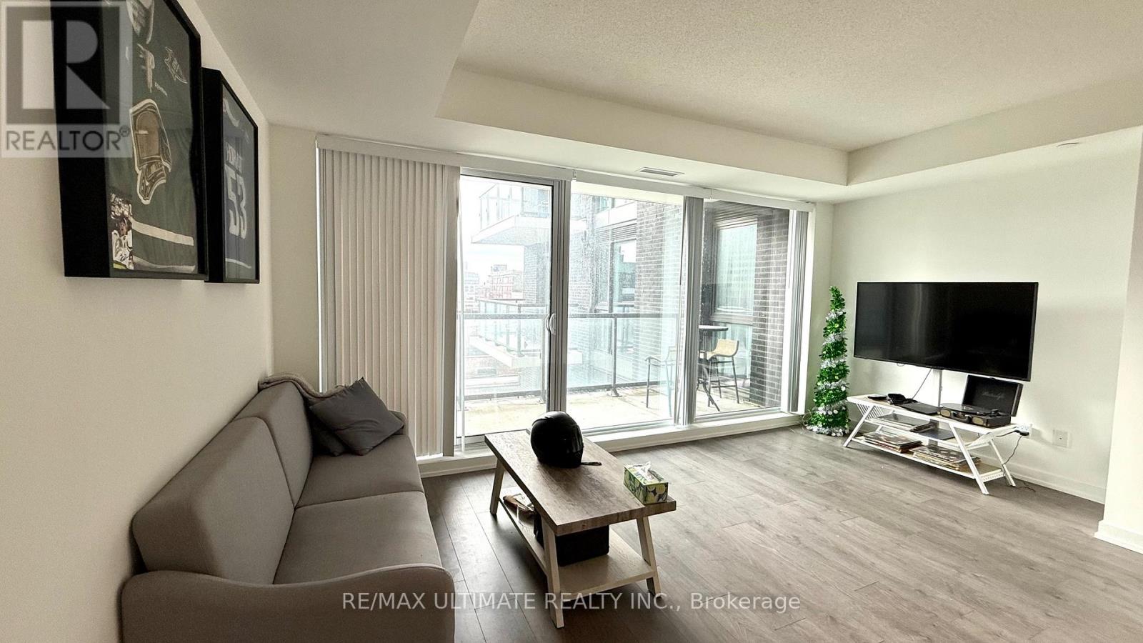 318 - 55 Duke Street W, Kitchener, Ontario  N2H 0C9 - Photo 5 - X13000472