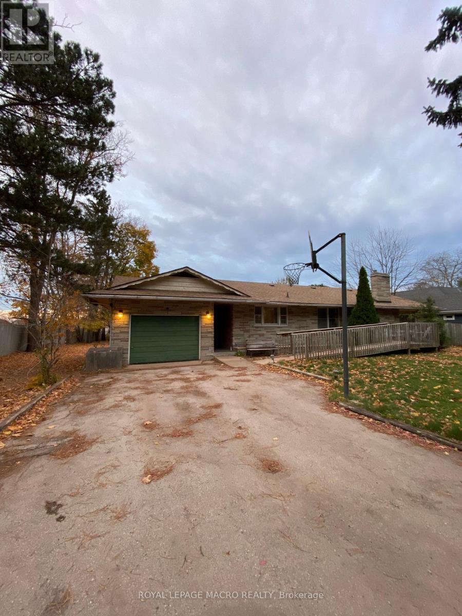 260 MAIN STREET W, Grimsby, Ontario