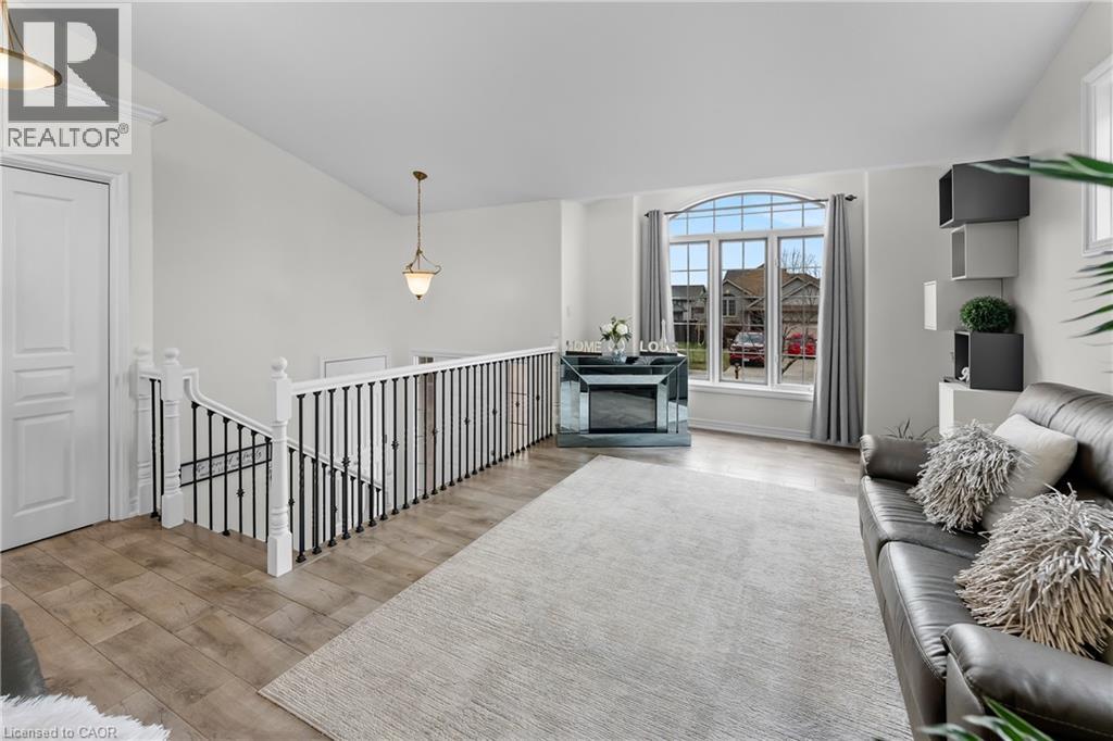 7032 Kelly Drive, Niagara Falls, Ontario  L2H 3J9 - Photo 14 - 40820845