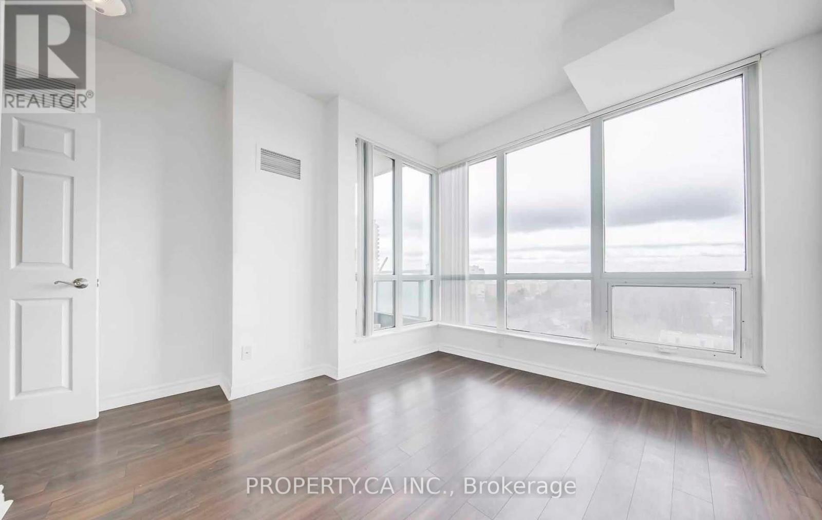 1015 - 18 Holmes Avenue, Toronto, Ontario  M2N 0E1 - Photo 9 - C12998816