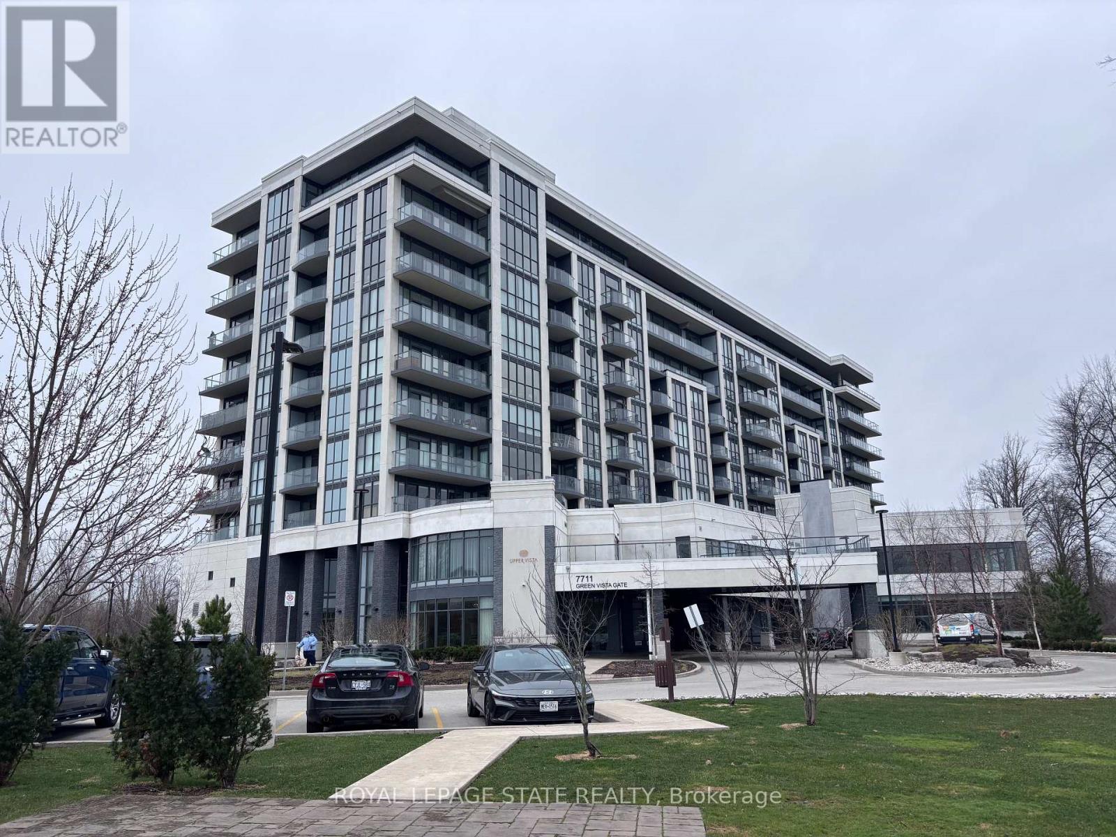 803 - 7711 Green Vista Gate, Niagara Falls, Ontario  L2G 0Y9 - Photo 2 - X12996168
