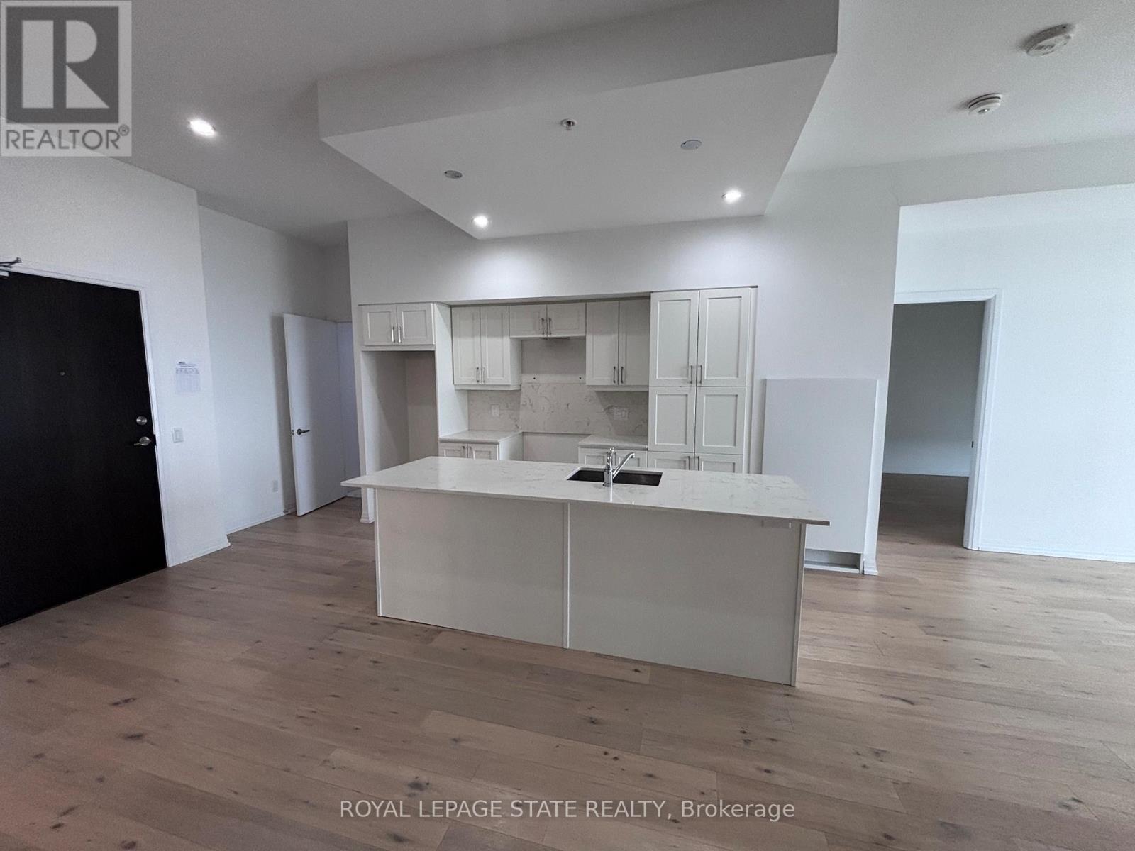 803 - 7711 Green Vista Gate, Niagara Falls, Ontario  L2G 0Y9 - Photo 7 - X12996168