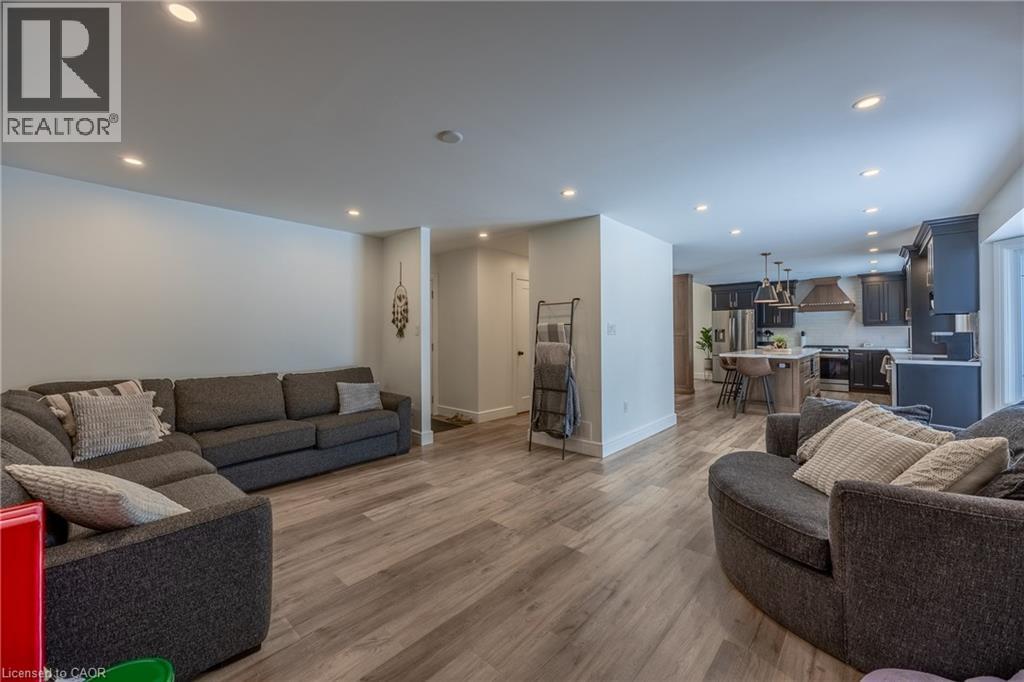 3 Kintyre Court, Caledonia, Ontario  N3W 1G8 - Photo 9 - 40817763