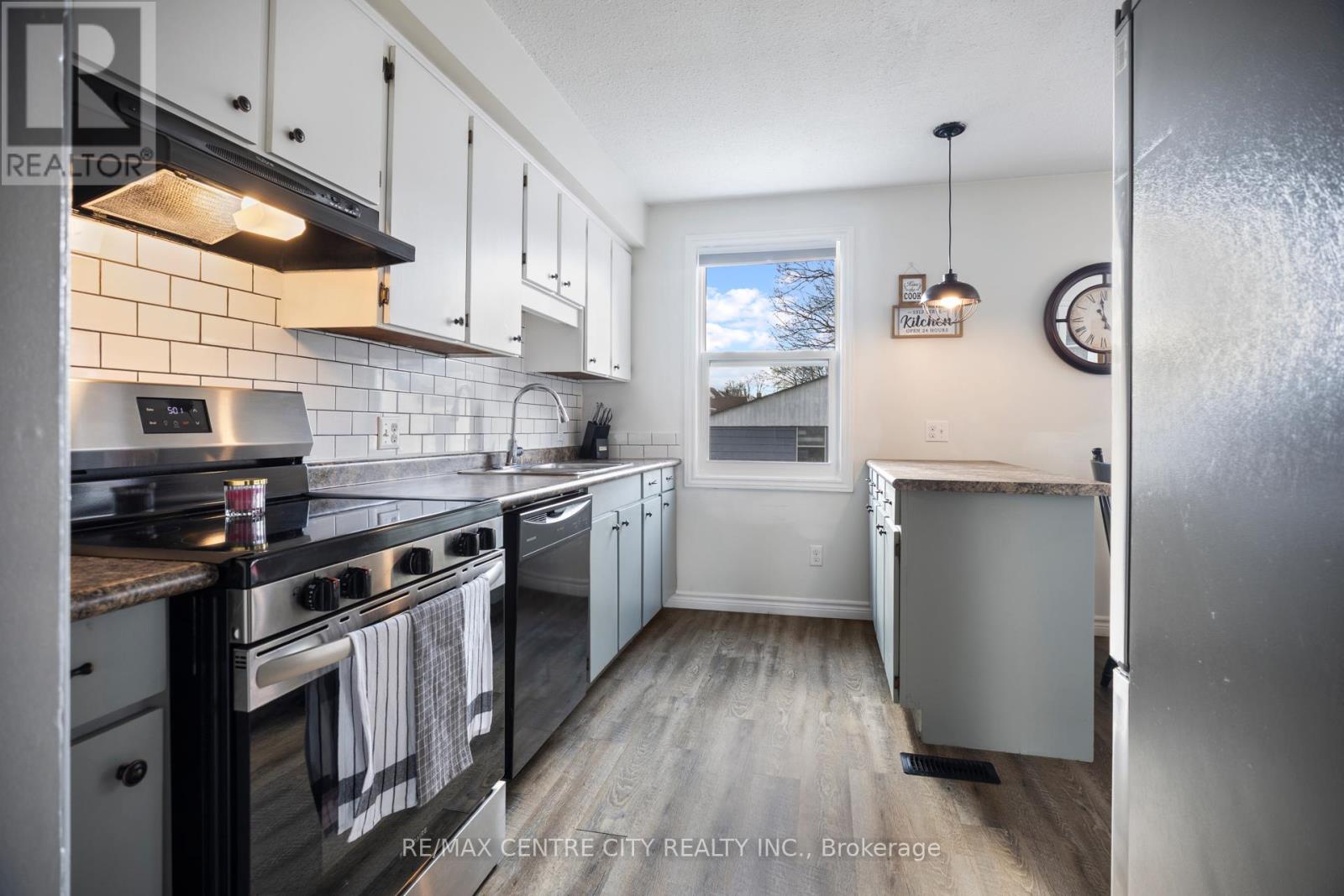 169 Fifth Avenue, St. Thomas, Ontario  N5R 4G2 - Photo 9 - X13000838