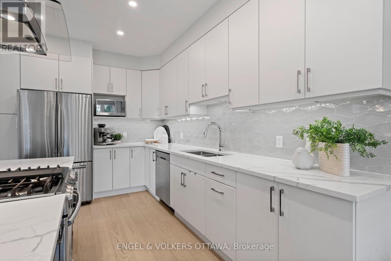 263 Dovercourt Avenue, Ottawa, Ontario  K1Z 7H4 - Photo 8 - X13000672