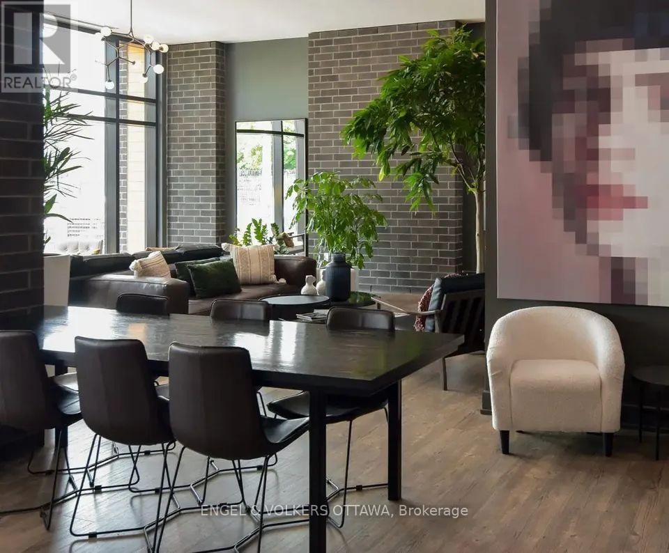 1209 - 929 Richmond Road, Ottawa, Ontario  K2B 6R1 - Photo 3 - X13000722