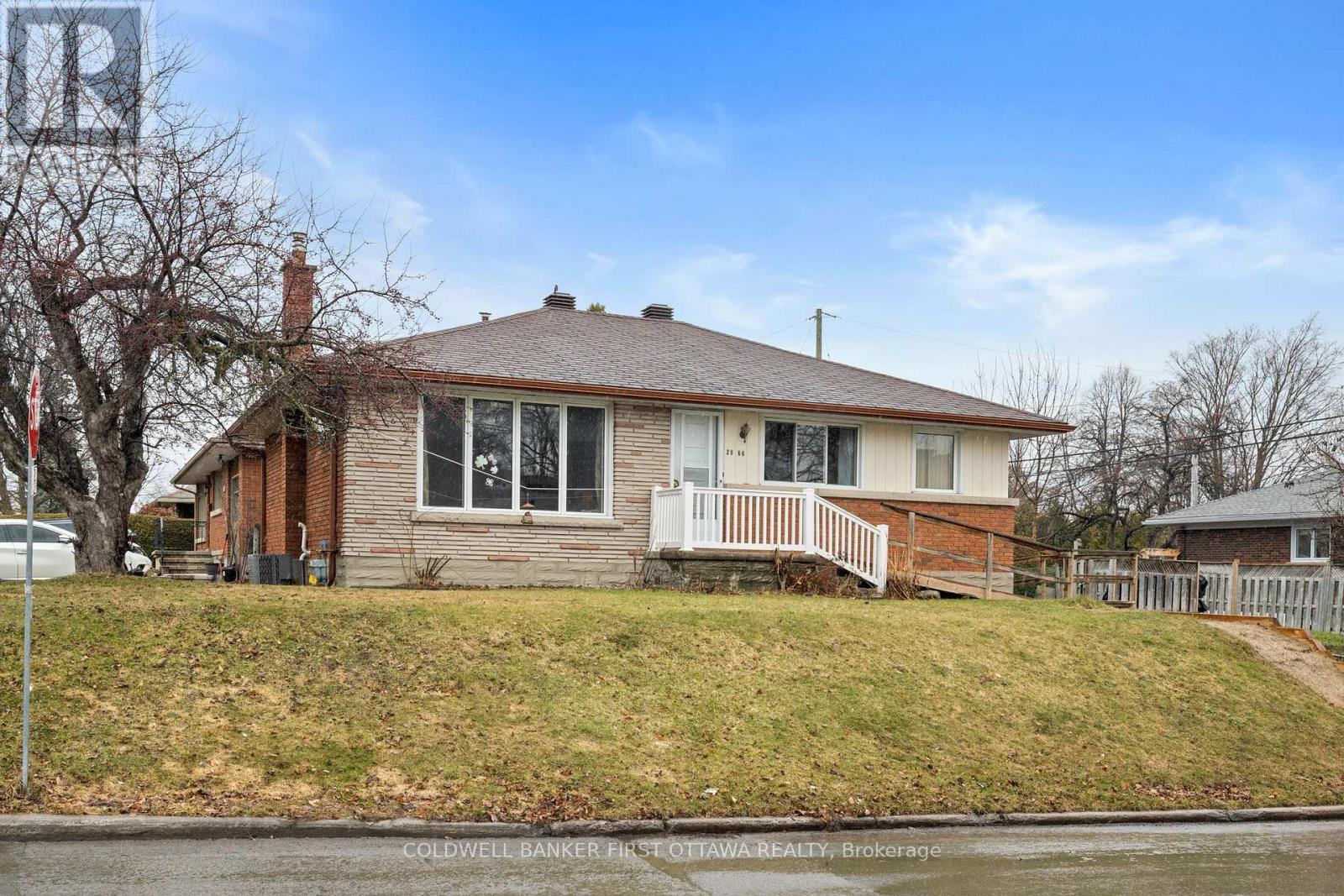 2066 Saunderson Drive, Ottawa, Ontario  K1G 2E6 - Photo 5 - X13000736