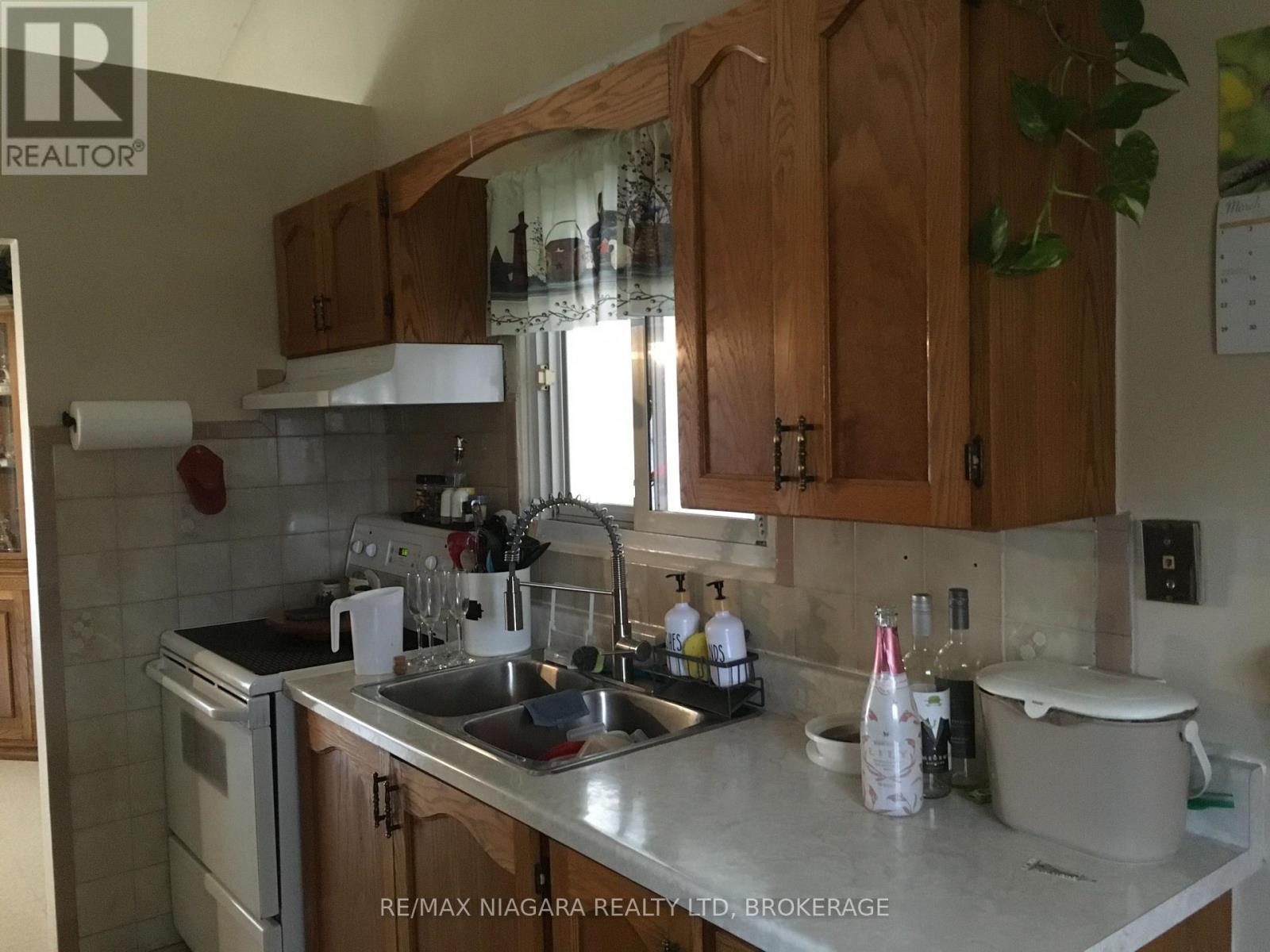 4577 Drummond Road, Niagara Falls, Ontario  L2E 6C8 - Photo 22 - X13000652