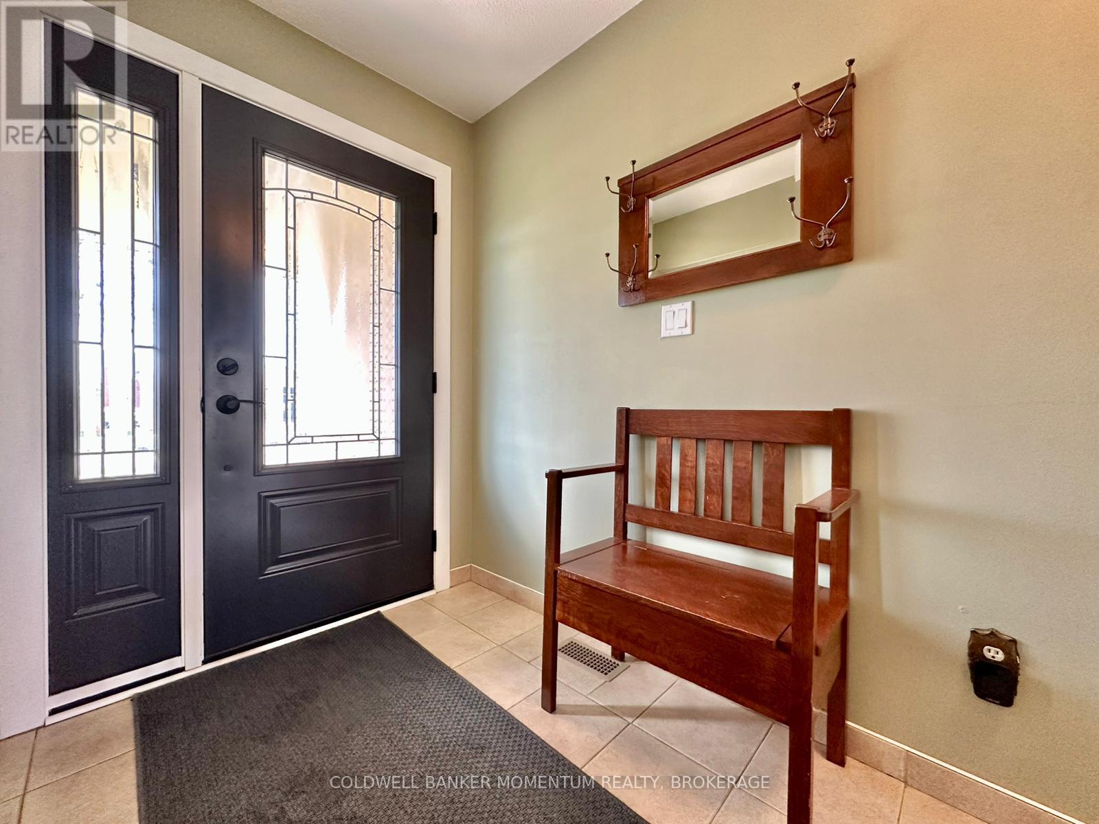 99 Erin Crescent, Welland, Ontario  L3C 6B8 - Photo 7 - X13000794