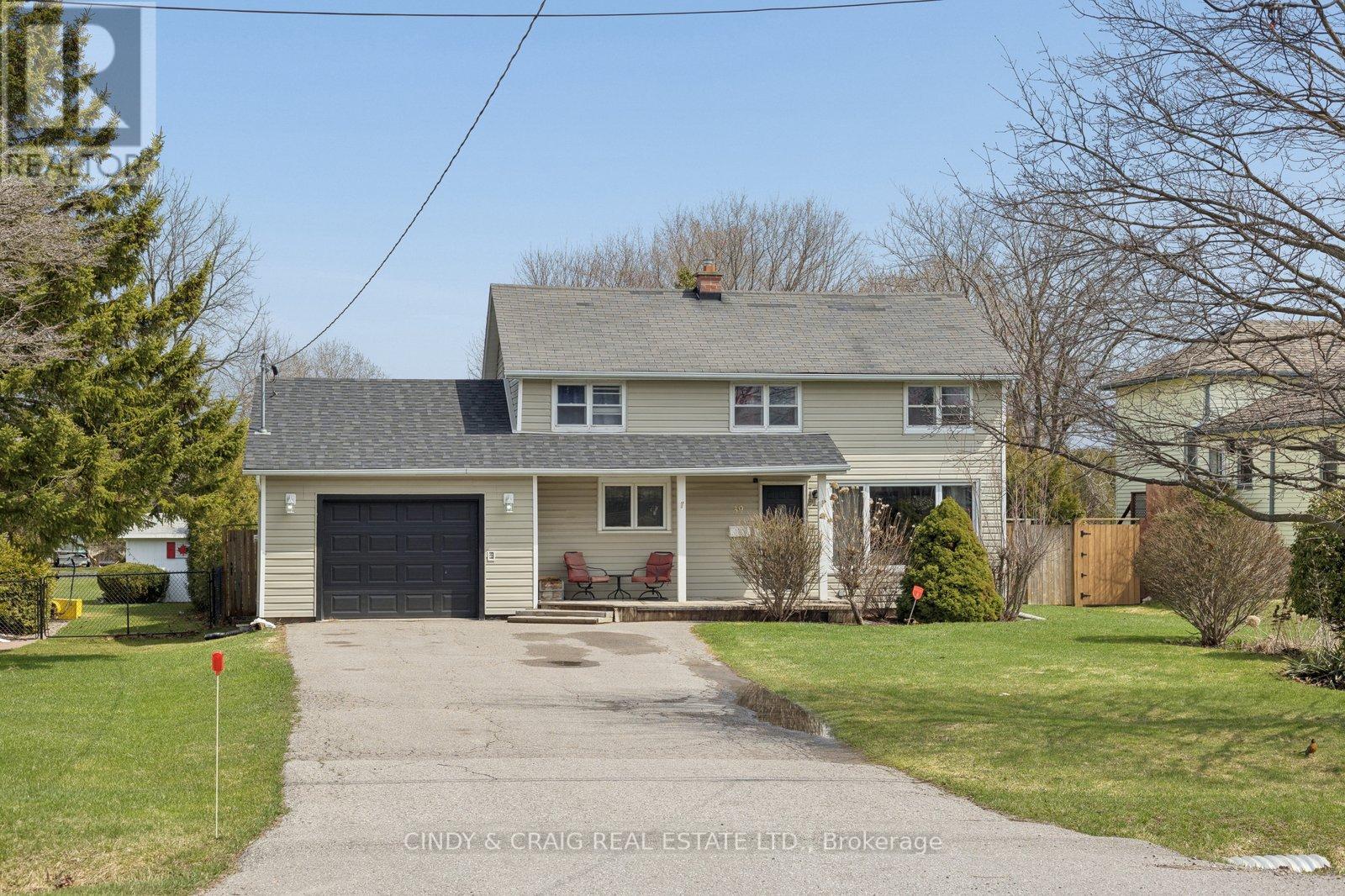 39 DARLINGTON BOULEVARD, Clarington, Ontario
