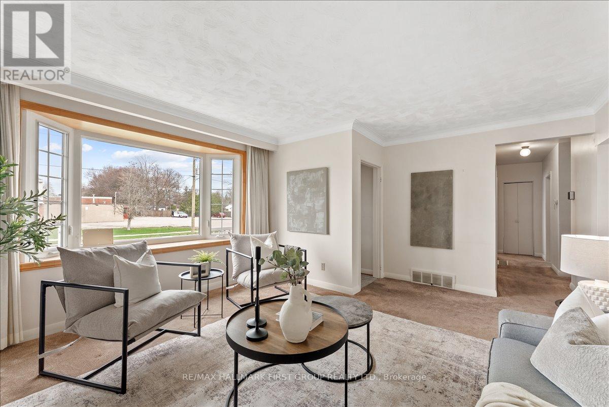 32 Linton Avenue, Ajax, Ontario  L1T 2X6 - Photo 10 - E13000798