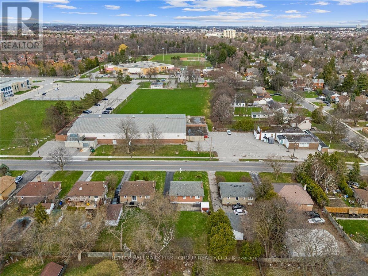 32 Linton Avenue, Ajax, Ontario  L1T 2X6 - Photo 38 - E13000798