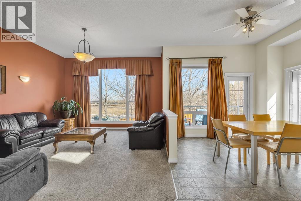 151 Hawkmere View, Chestermere, Alberta  T1X 1T8 - Photo 7 - A2291921