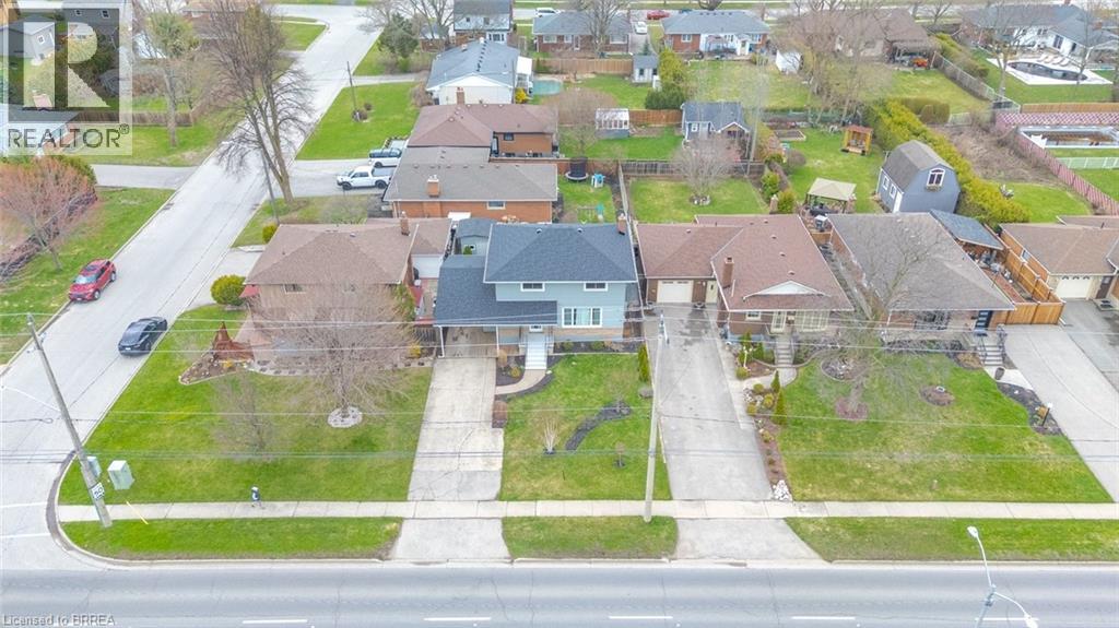 22 Paris Road, Brantford, Ontario  N3R 1H7 - Photo 5 - 40820762