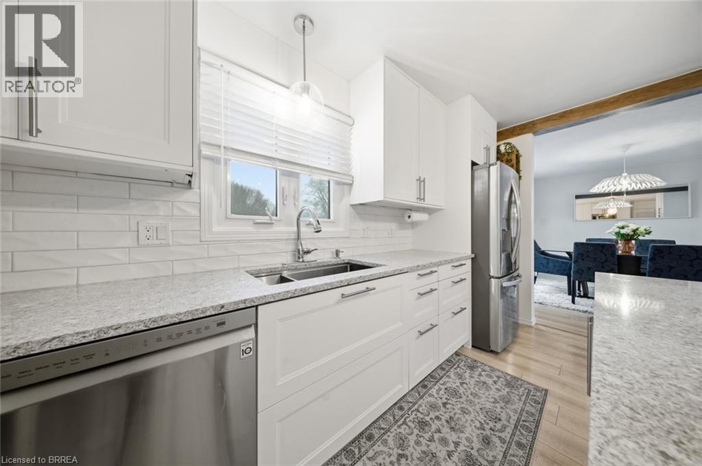 22 Paris Road, Brantford, Ontario  N3R 1H7 - Photo 20 - 40820762