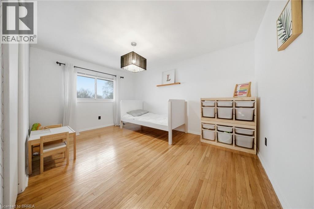 22 Paris Road, Brantford, Ontario  N3R 1H7 - Photo 28 - 40820762