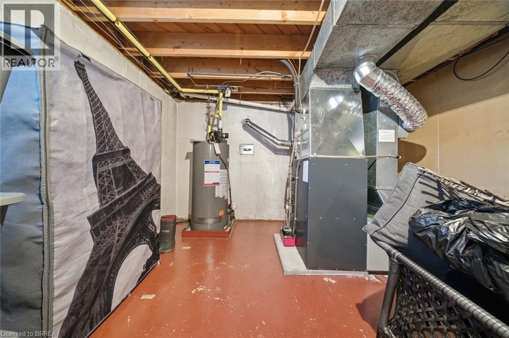 22 Paris Road, Brantford, Ontario  N3R 1H7 - Photo 35 - 40820762