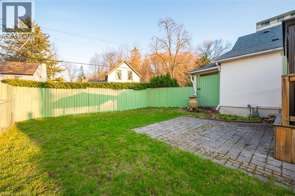 15 Maple Avenue, Stoney Creek, Ontario  L8G 2P1 - Photo 23 - 40819317