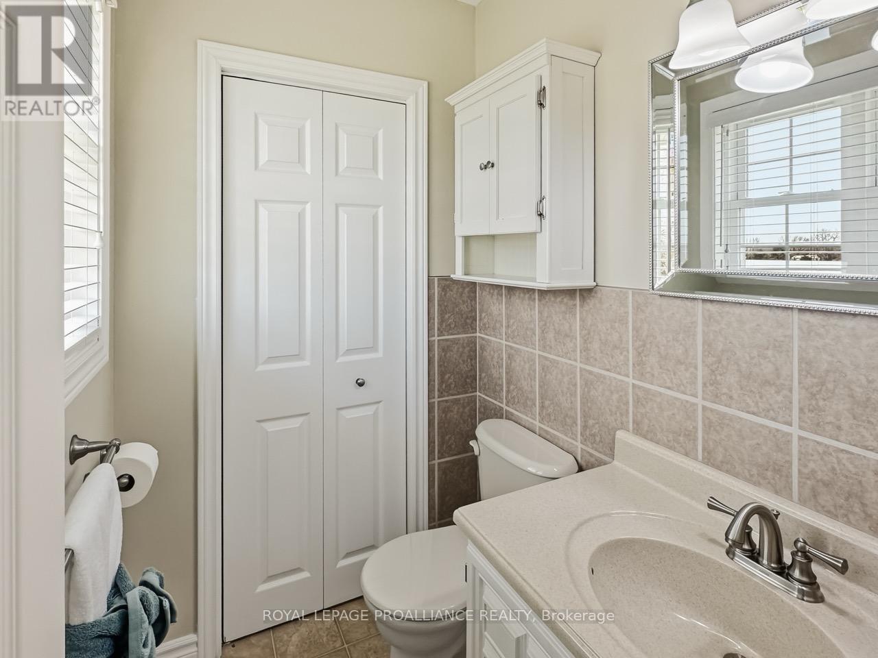 305 Valley Road, Prince Edward County, Ontario  K0K 1A0 - Photo 20 - X13000678