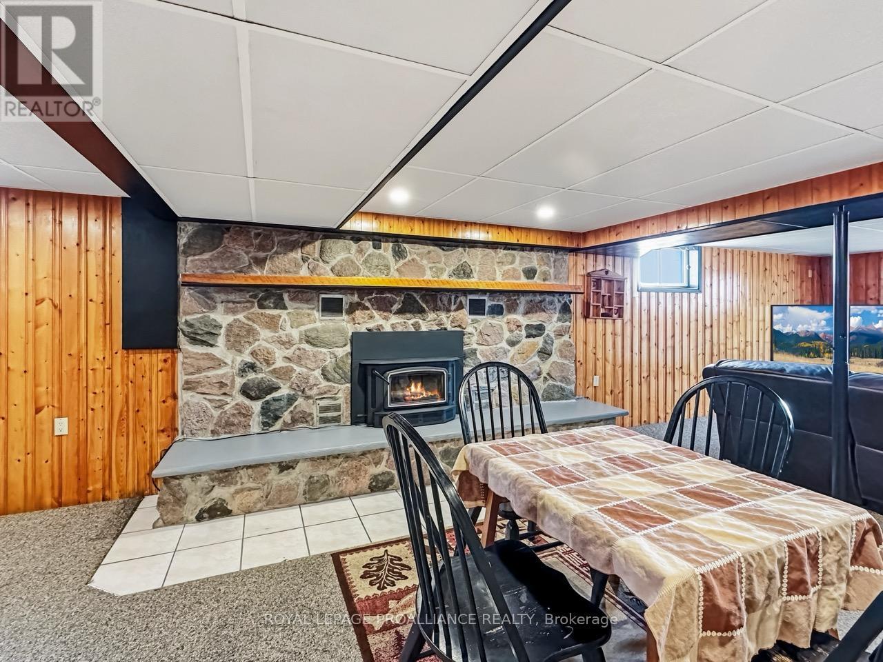 305 Valley Road, Prince Edward County, Ontario  K0K 1A0 - Photo 33 - X13000678